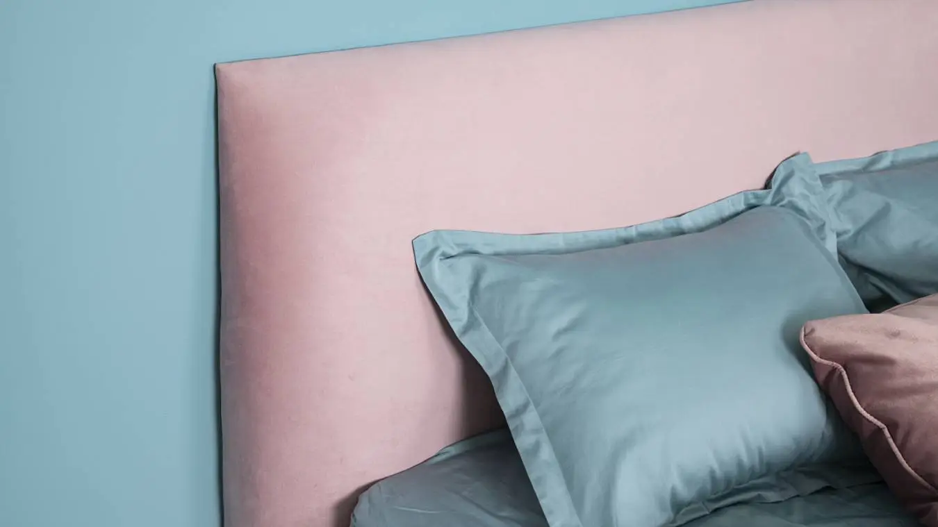 Мягкая кровать Ivona в скандинавском стиле фото - 3 - большое изображение