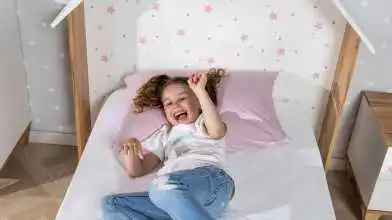 Детская кровать Nicky, цвет: Белый премиум + Дуб Натюрель + Розовый декор Askona фото - 7 - превью